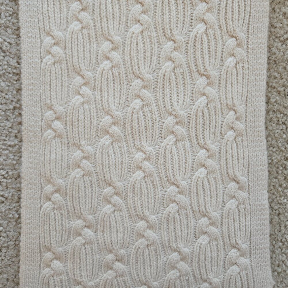 NWOT Nordstrom Cashmere Cable Scarf - Picture 4 of 7